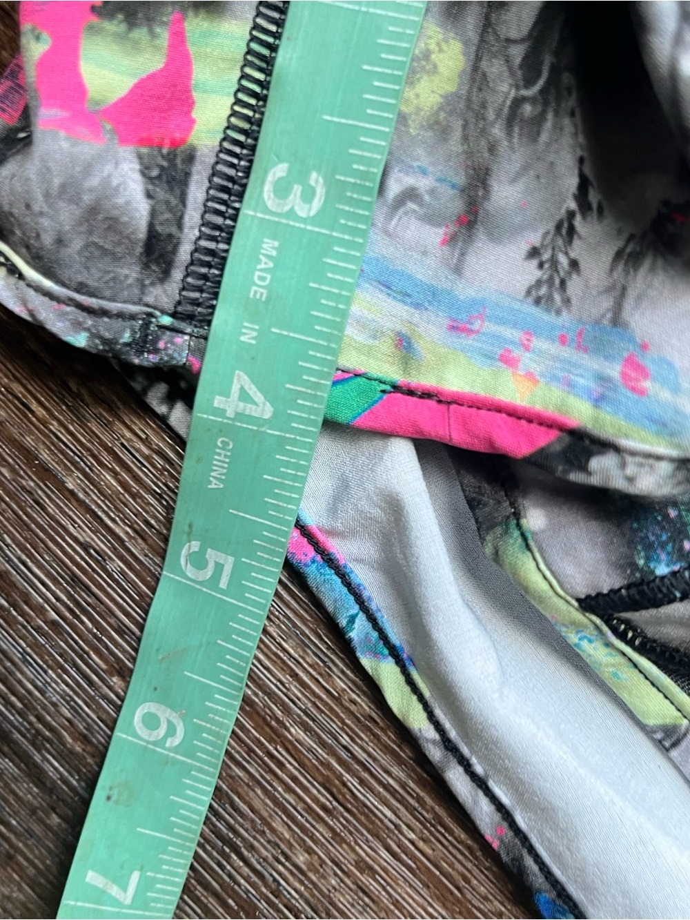 Lululemon athletica W7DDQ multicolor hotty hot 4” running athletic shorts 6 tall - Picture 9 of 10